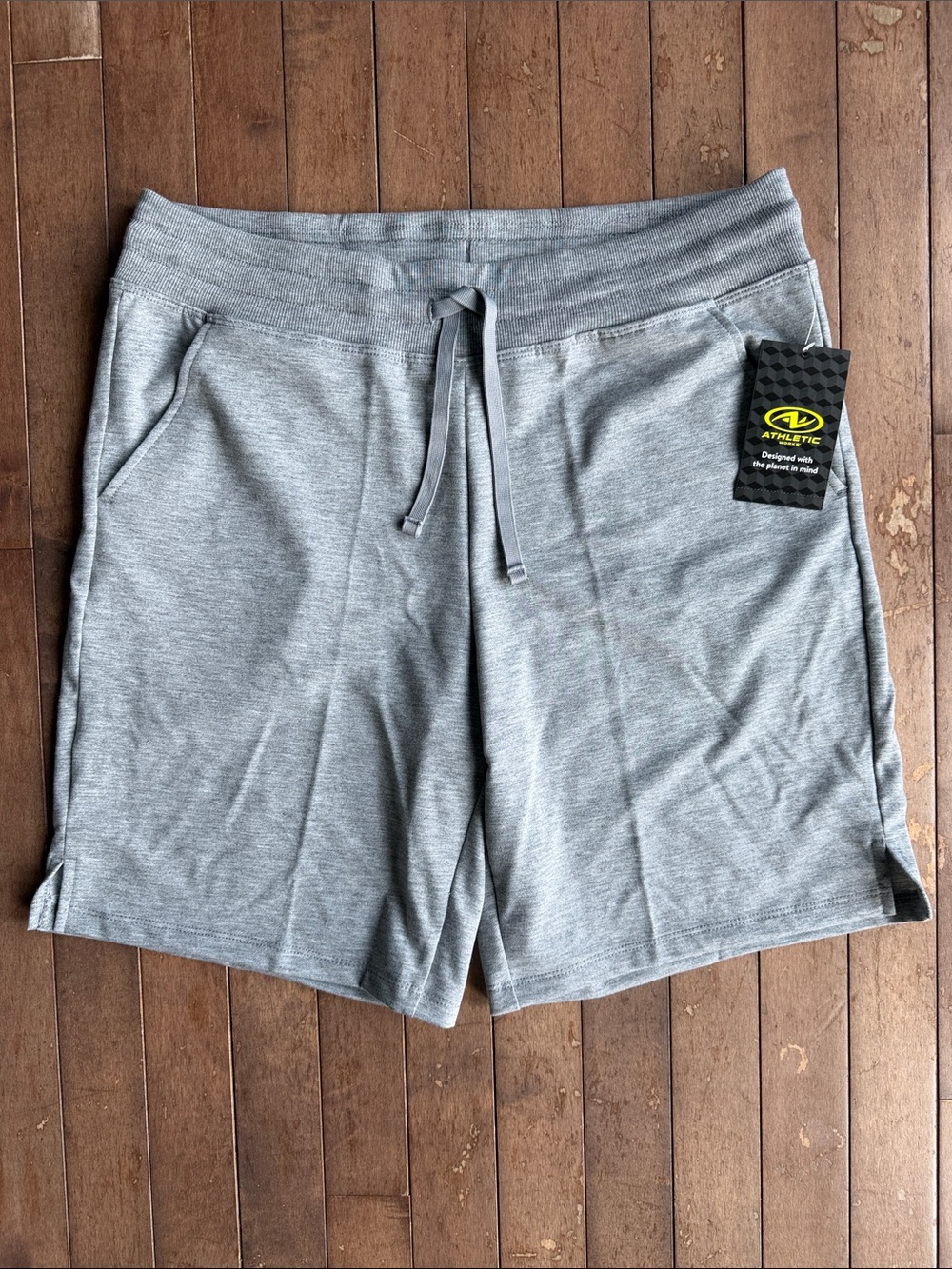 NWT Athletic Works Gray Women’s Drawstring Shorts Size Medium